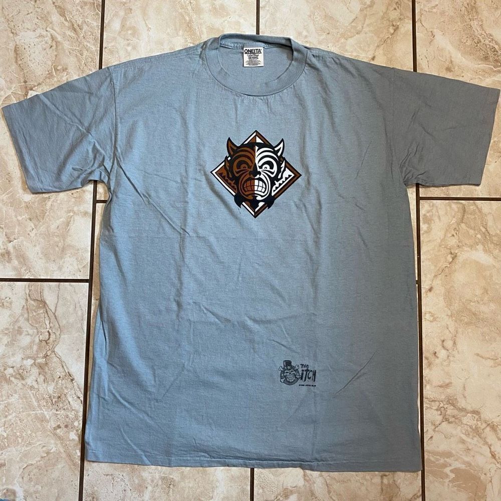 Liquid Blue Men's Vintage 1996 “The Itch” Single Stitch Graphic Tee Gray Large